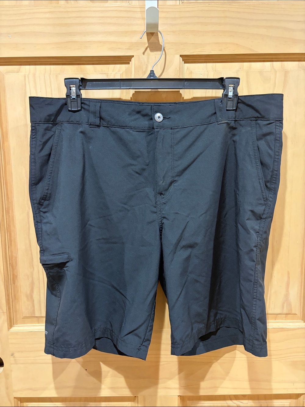 Silver Bait Men's Black Active Performance Shorts
